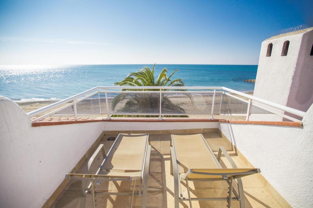 Ferienwohnung Mistral Seafront Up. Vistas Al Mar Mont-roig del Camp Exterior foto